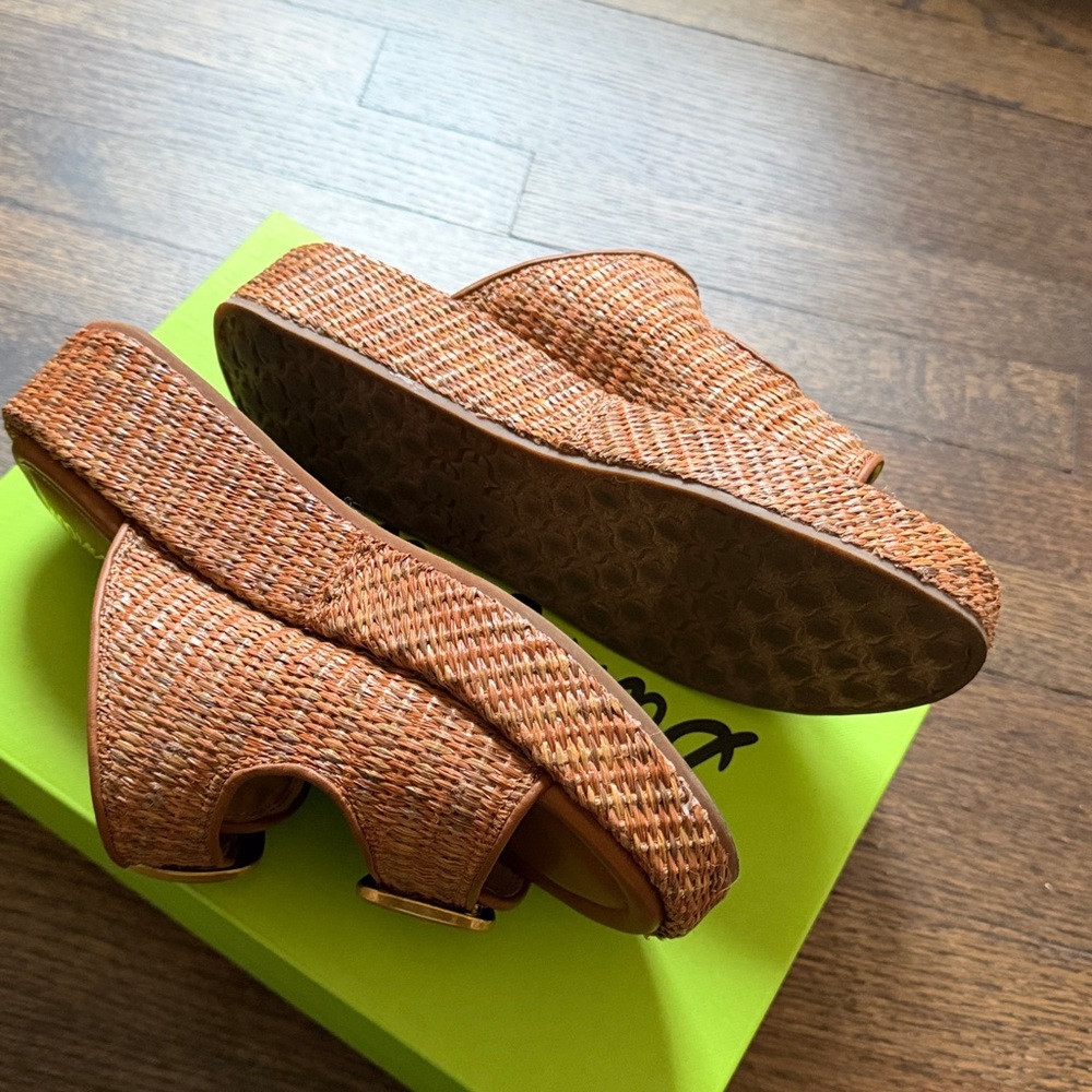 Sam Edelman Nerissa sandals. - Picture 4 of 5